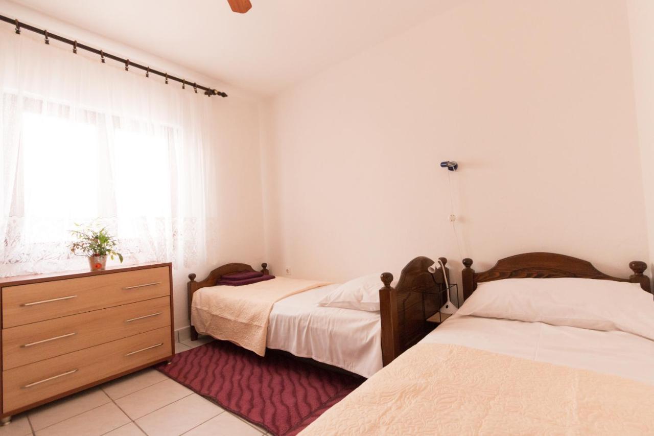 Villa Holiday House Tara Vir Exterior foto