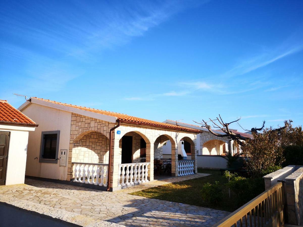 Villa Holiday House Tara Vir Exterior foto